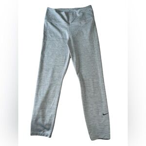 Nike Gray Athletic Leggings with Elastic Waistband 7/8